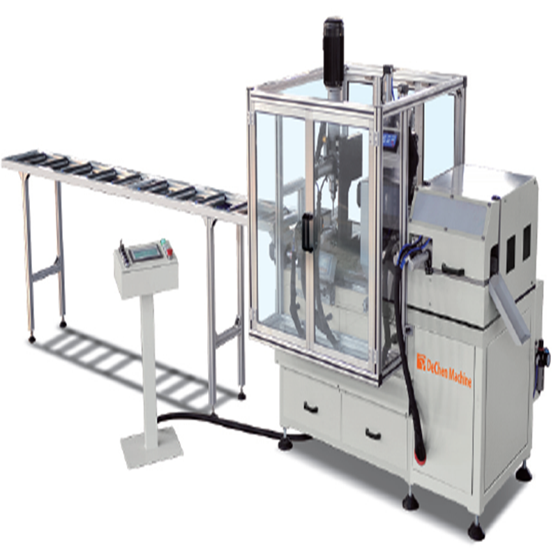 铝门窗数控中梃连接件加工机（DLZK-CNC-80）